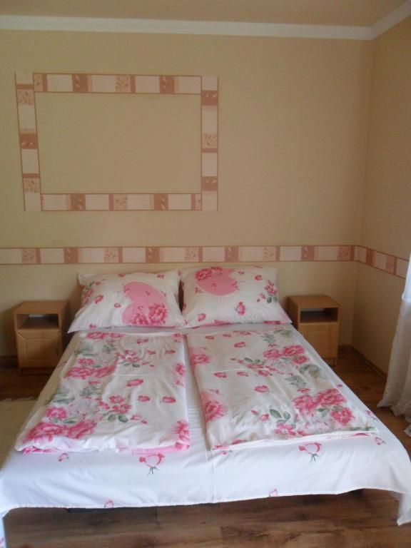 Emese Apartman Hajduszoboszlo Room photo